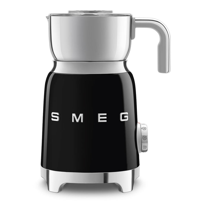 MOUSSEAU À LAIT AVEC POIGNÉE NOIR SMEG